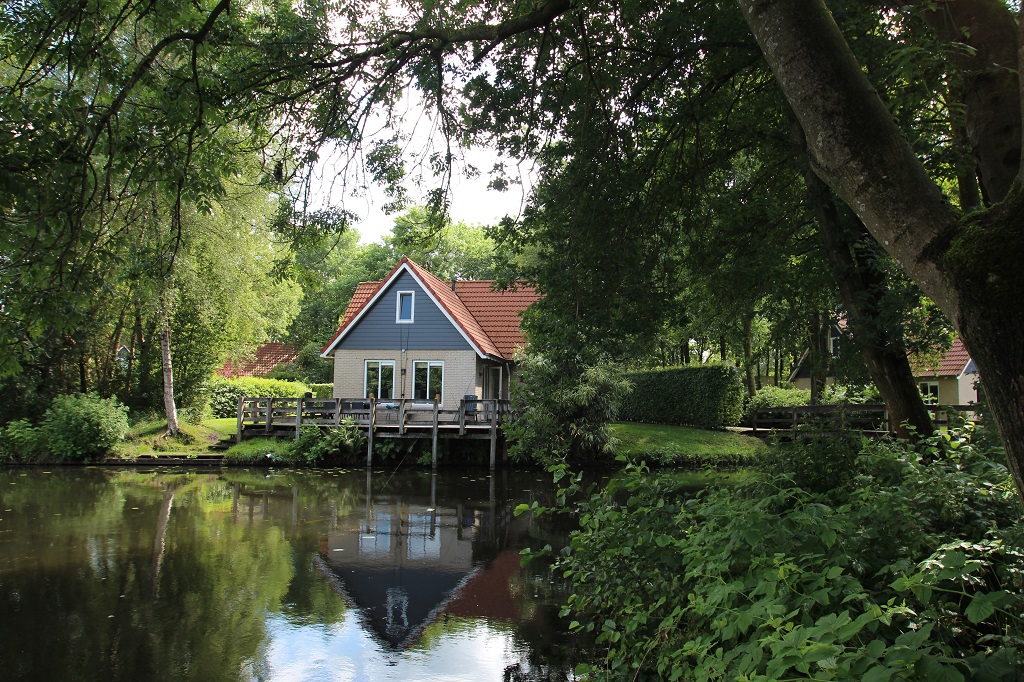 achterzijde 1024.jpg