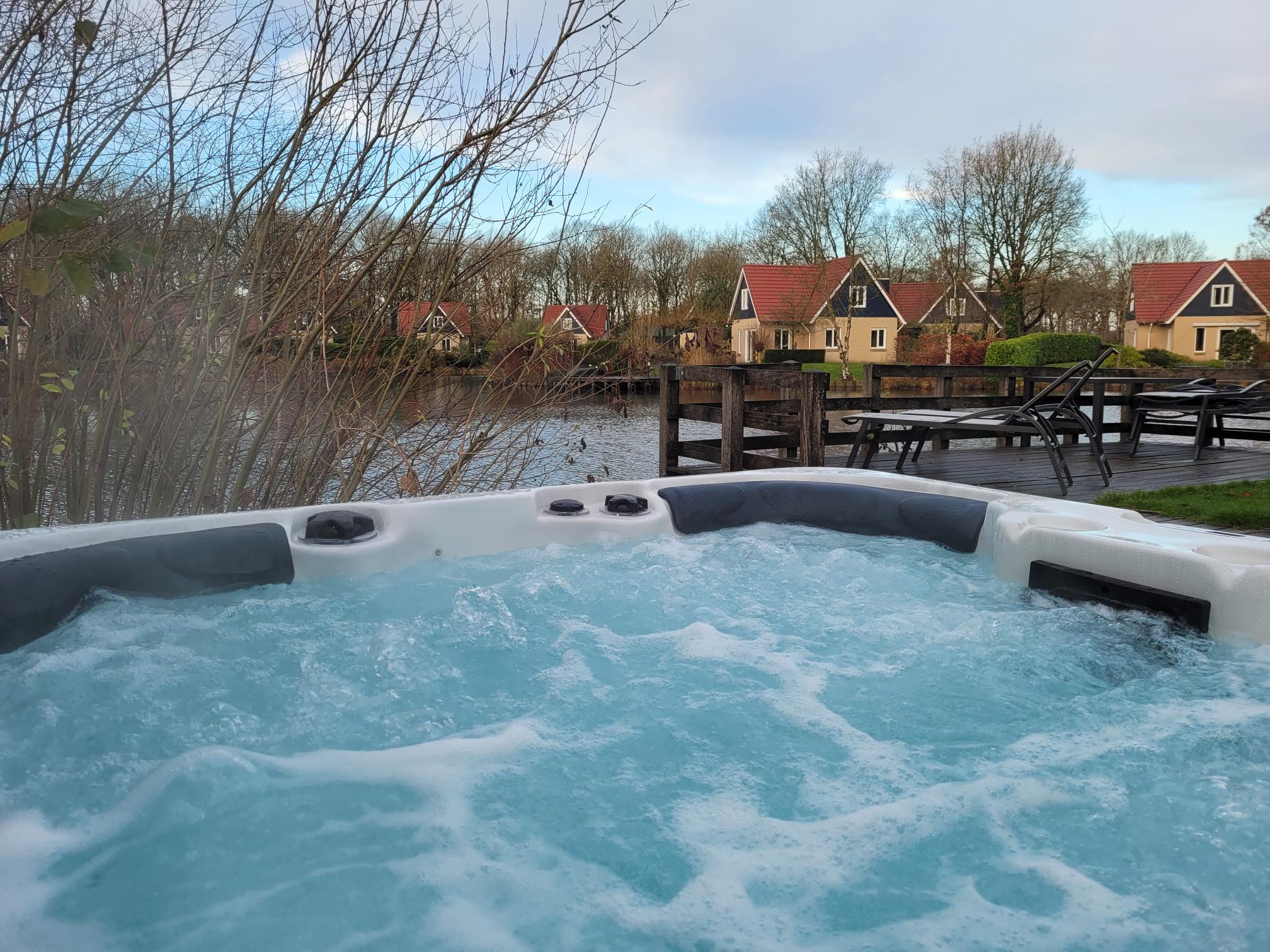 uitzicht vanuit spa.jpg
